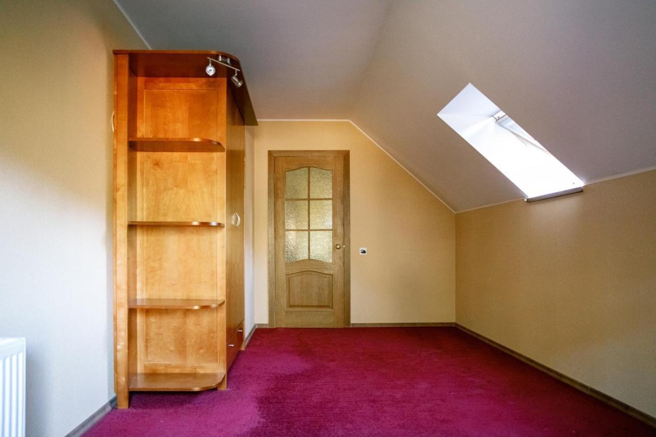 Bash Village House Ventspils Extérieur photo