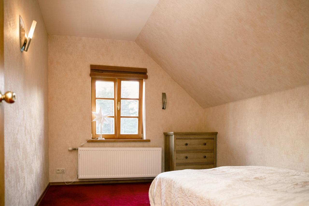 Bash Village House Ventspils Extérieur photo
