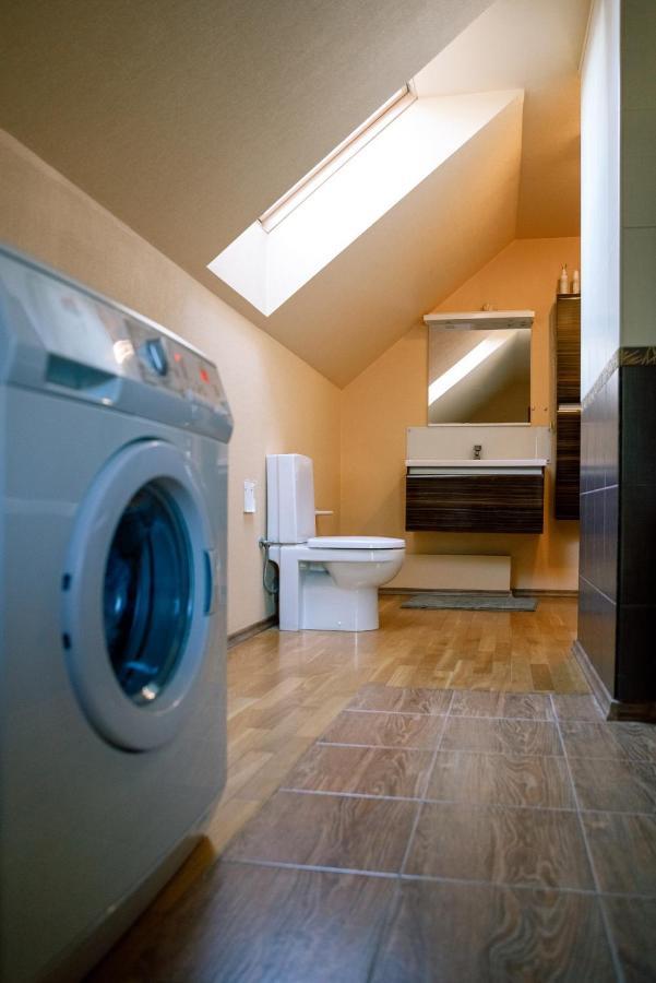 Bash Village House Ventspils Extérieur photo