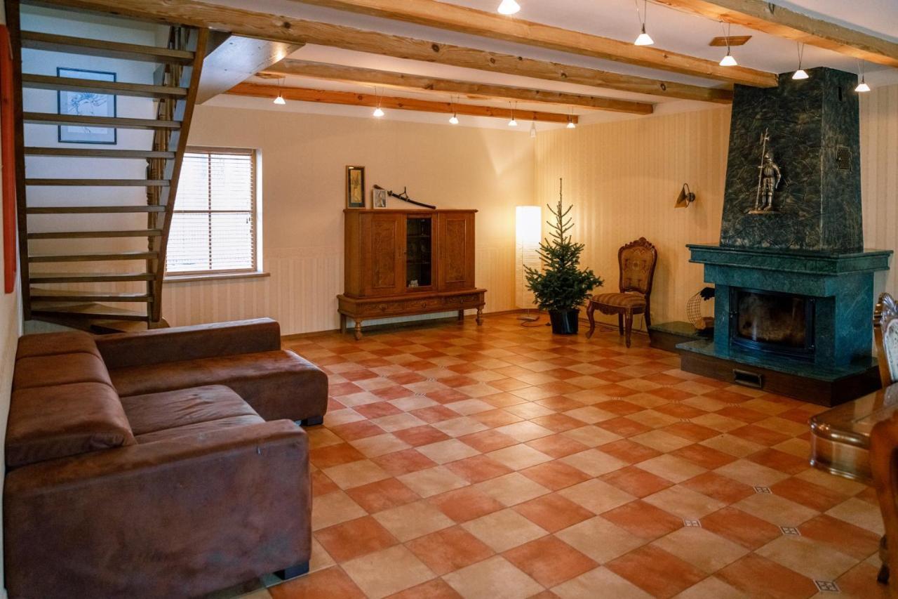 Bash Village House Ventspils Extérieur photo